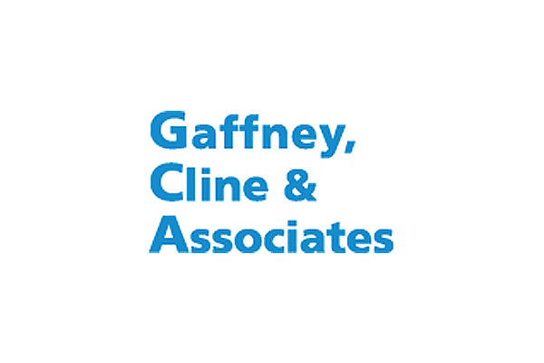 Cliente de Ucha - Zelazny: Gaffney, Cline & Associates